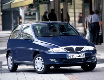 Lancia Y LS (840) '2000–02