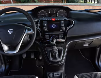 Торпедо Lancia Ypsilon (846) '09.2015–02.2018