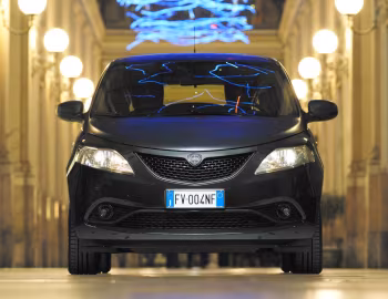 Lancia Ypsilon "Black and Noir" (846) '05.2019–03.2020