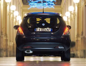 Lancia Ypsilon "Black and Noir" (846) '05.2019–03.2020