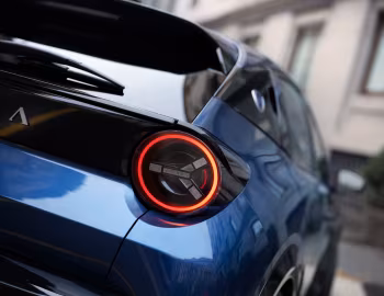 Lancia Ypsilon Edizione Limitata Cassina Elettrica (821) '2024–25