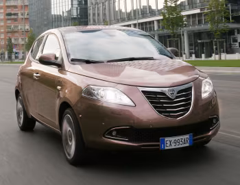Lancia Ypsilon "ELLE" (846) '10.2014–09.2015