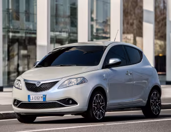 Lancia Ypsilon "Mya" (846) '04.2016–02.2018