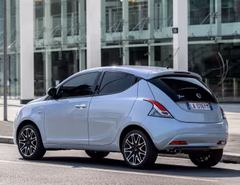 Lancia Ypsilon "Mya" (846) '04.2016–02.2018