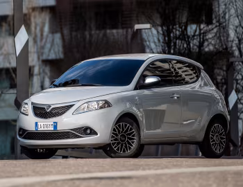 Lancia Ypsilon "Mya" (846) '04.2016–02.2018