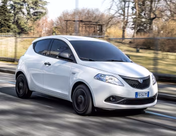 Lancia Ypsilon "Unyca" (846) '03.2017–02.2018