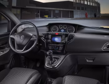 Intérieur Lancia Ypsilon "Unyca" (846) '03.2017–02.2018