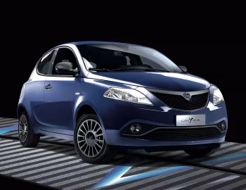 Lancia Ypsilon "Unyca" (846) '03.2017–02.2018