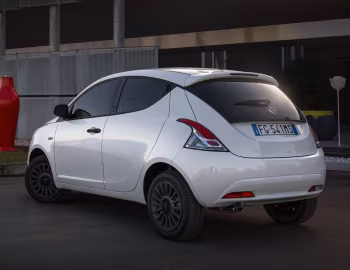 Lancia Ypsilon "Unyca" (846) '03.2017–02.2018
