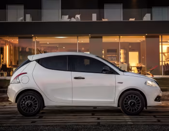 Lancia Ypsilon "Unyca" (846) '03.2017–02.2018