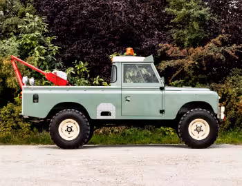 Land Rover 109 1-ton Utility tow truck [UK-spec] (266-00183C) '1976