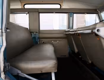 Interior 1962–71 Land Rover 109 Station Wagon [LHD] (264) '1961–71