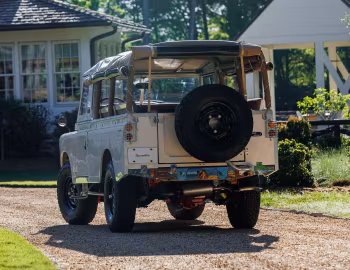 1973 Land Rover 109 "Wildlife Edition" [LHD] (920)
