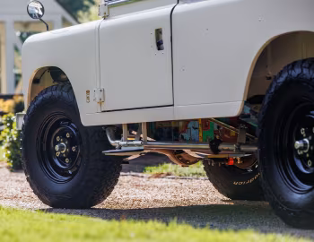 1973 Land Rover 109 "Wildlife Edition" [LHD] (920)