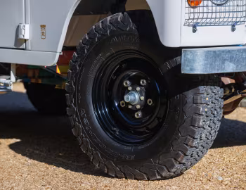 1973 Land Rover 109 "Wildlife Edition" [LHD] (920)