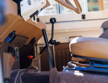 Interior 1973 Land Rover 109 "Wildlife Edition" [LHD] (920)