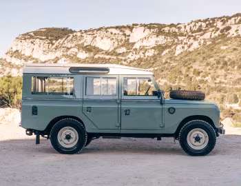 1981 Land Rover 109 Stage 1 V8 Station Wagon [LHD]