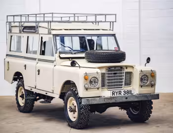 Land Rover 109 Station Wagon [UK-spec] (946) '1971–75