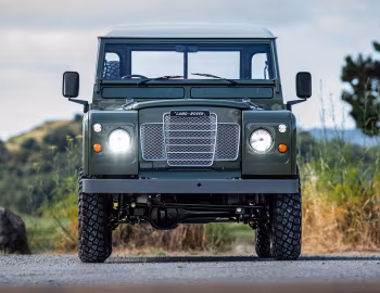 1971–75 Land Rover 109 Utility [RHD] (911) '2024