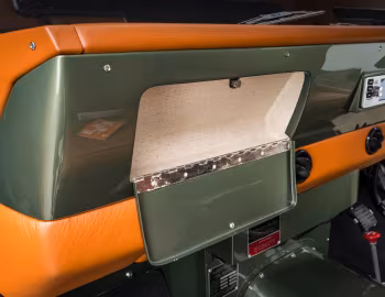 Interior 1971–75 Land Rover 109 Utility [RHD] (911) '2024
