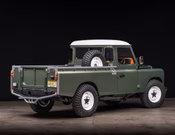 1971–75 Land Rover 109 Utility [RHD] (911) '2024