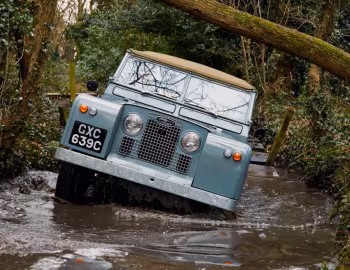 1965 Land Rover 88 Utility [UK-spec]