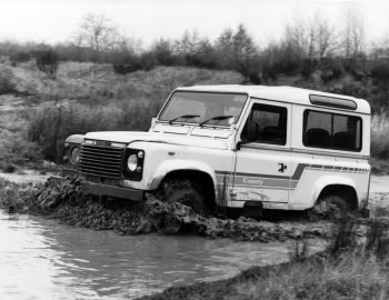 1985–86 Land Rover 90 County Station Wagon [UK-spec] '06.1984–86