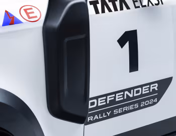 Bowler Defender Challenge Car '2024–pr.