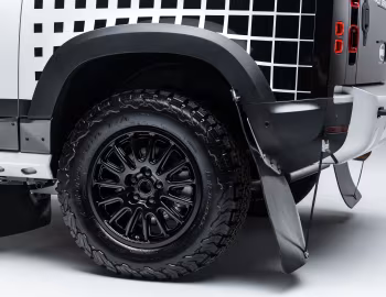 Bowler Defender Challenge Car '2024–pr.