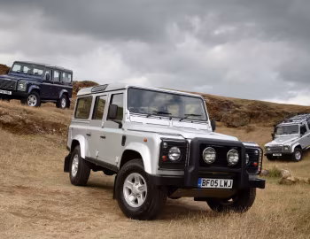 Land Rover Defender '1990–2016