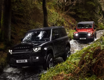 Land Rover Defender '1990–pr.