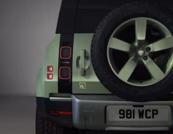 Land Rover Defender 110 "75th Limited Edition" [Worldwide] '2022