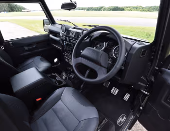 Interior Land Rover Defender 110 "Adventure" [UK-spec] '2015