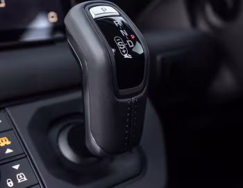 Interior Land Rover Defender 110 Adventure Pack "First Edition" [South Africa] '2020–21