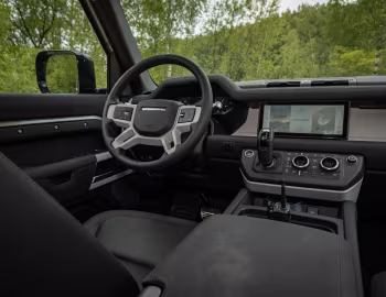 Painel frontal Land Rover Defender 110 D240 S Urban Pack [Worldwide] '2020–pr.