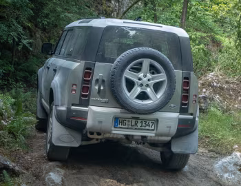 Land Rover Defender 110 D240 S Urban Pack [Worldwide] '2020–pr.