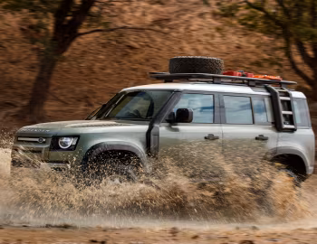 Land Rover Defender 110 D240 Urban Pack [UK-spec] '2020–pr.
