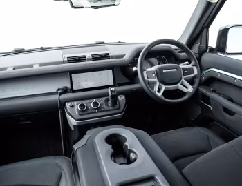 Painel frontal Land Rover Defender 110 D240 Urban Pack [UK-spec] '2020–pr.