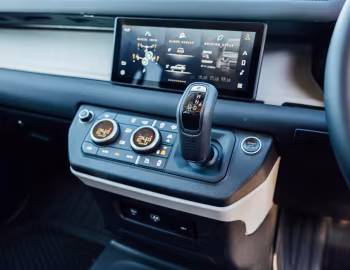 Interior Land Rover Defender 110 D250 S Country Pack [Australia] '2021–pr.