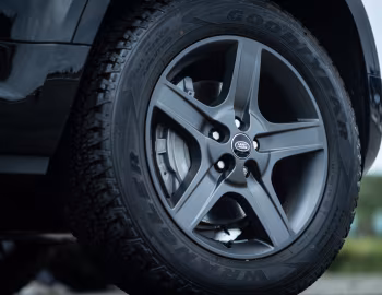 Land Rover Defender 110 D300 X-Dynamic SE [Japan] '2020–pr.