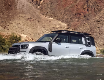 Land Rover Defender 110 Explorer Pack "First Edition" [Worldwide] '2020