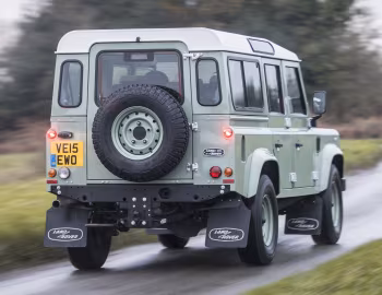 Land Rover Defender 110 "Heritage" [UK-spec] '2015–16