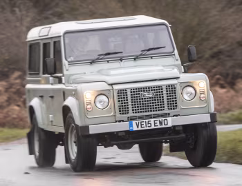 Land Rover Defender 110 "Heritage" [UK-spec] '2015–16