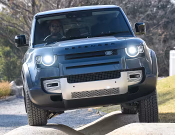 Land Rover Defender 110 P400 HSE [South Africa] '2020–pr.
