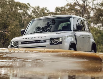 Land Rover Defender 110 P400 S [Australia] '2020–pr.