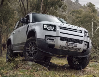 Land Rover Defender 110 P400 S [Australia] '2020–pr.