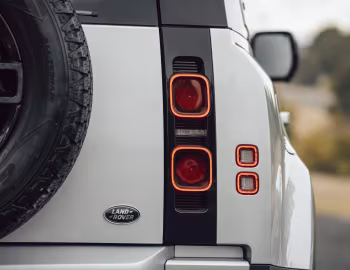 Land Rover Defender 110 P400 S [Australia] '2020–pr.