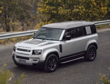 Land Rover Defender 110 P400 S [Australia] '2020–pr.