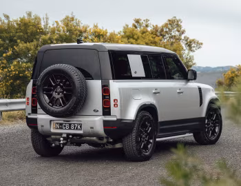 Land Rover Defender 110 P400 S [Australia] '2020–pr.