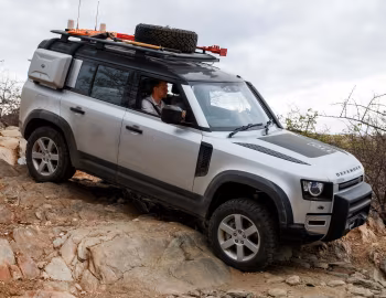 Land Rover Defender 110 P400 S Explorer Pack [UK-spec] '2020–pr.